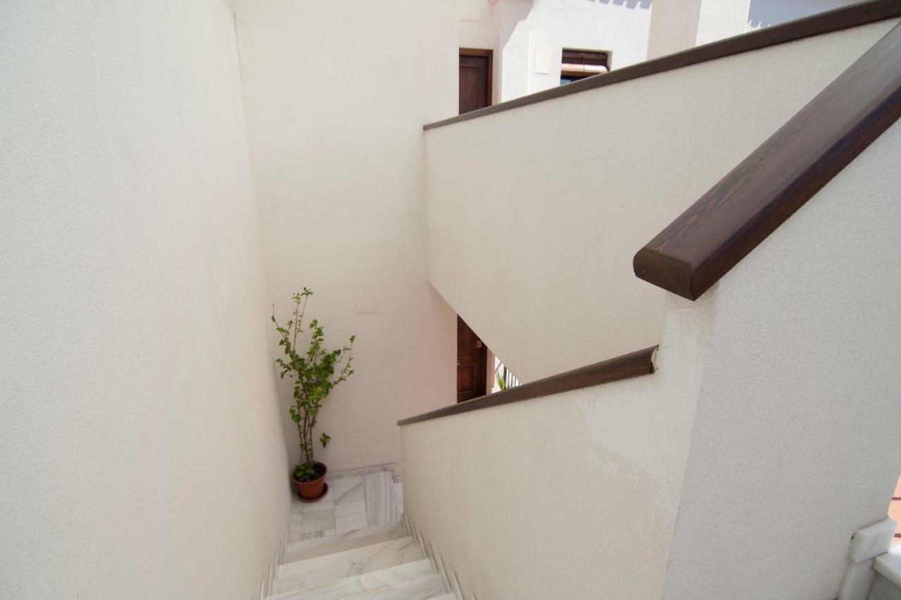 Apartamentos La Ribera Cordoba Luaran gambar